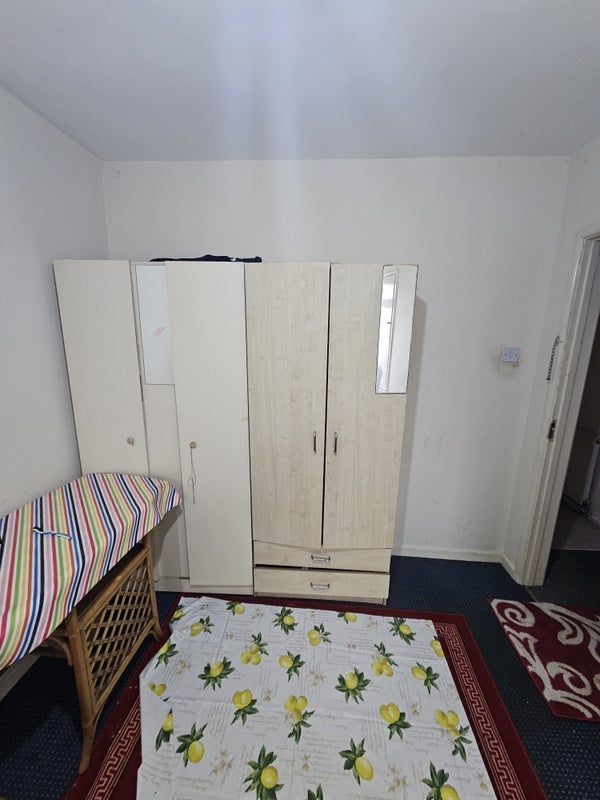 Room Staines Road in Greater London