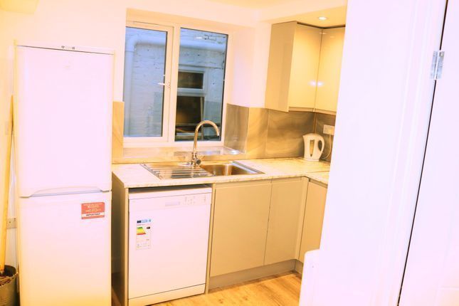 House Goldhawk Road in Greater London