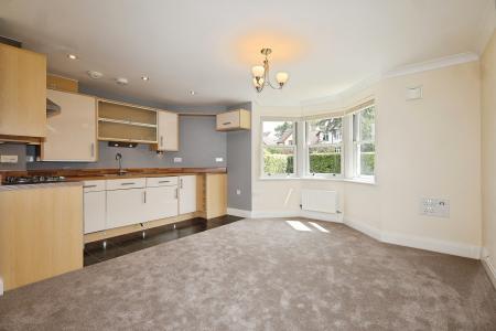 Flat Shipston Road in Stratford-on-Avon