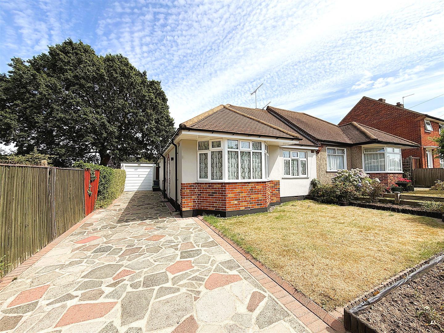 House Church Hill Wood in Greater London