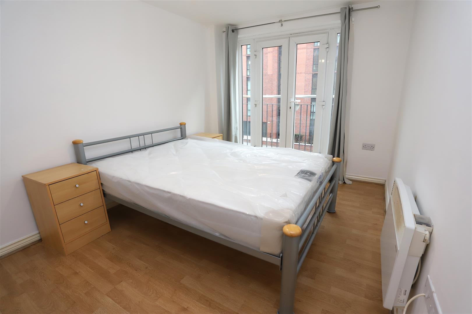Flat Middlewood Street in Salford