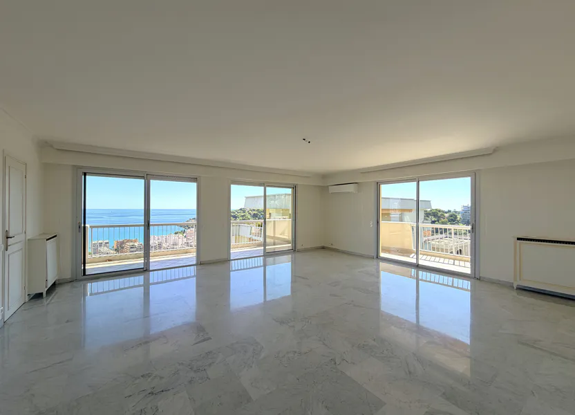 Appartement Avenue des Oliviers à Roquebrune-Cap-Martin