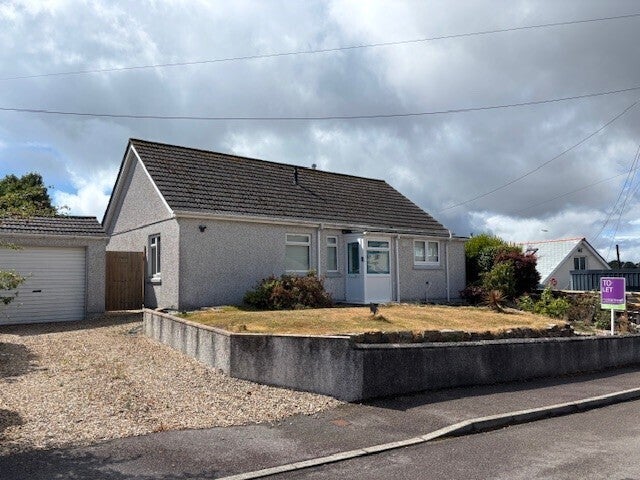 House Courtlands Crescent in St. Austell