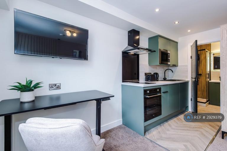 Room Norris Street in Warrington