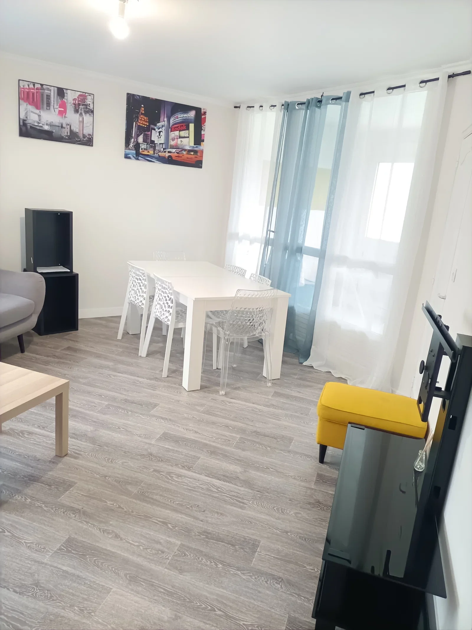 Chambre Rue Ernest Renan à Vénissieux