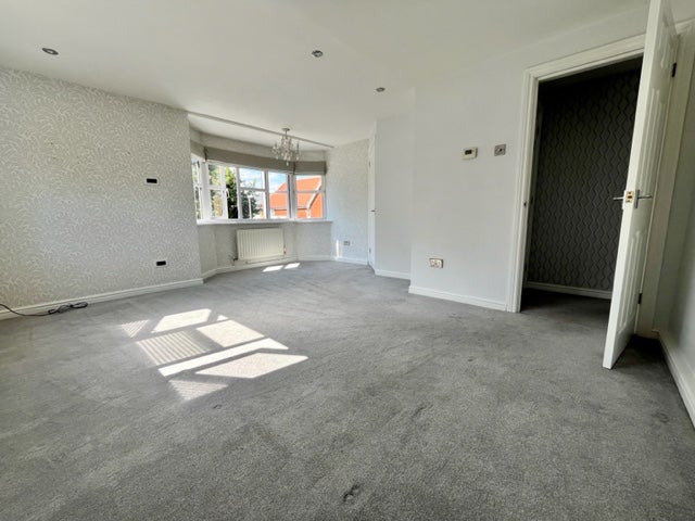 Flat Bramble Tye in Basildon