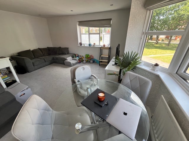Flat Bramble Tye in Basildon