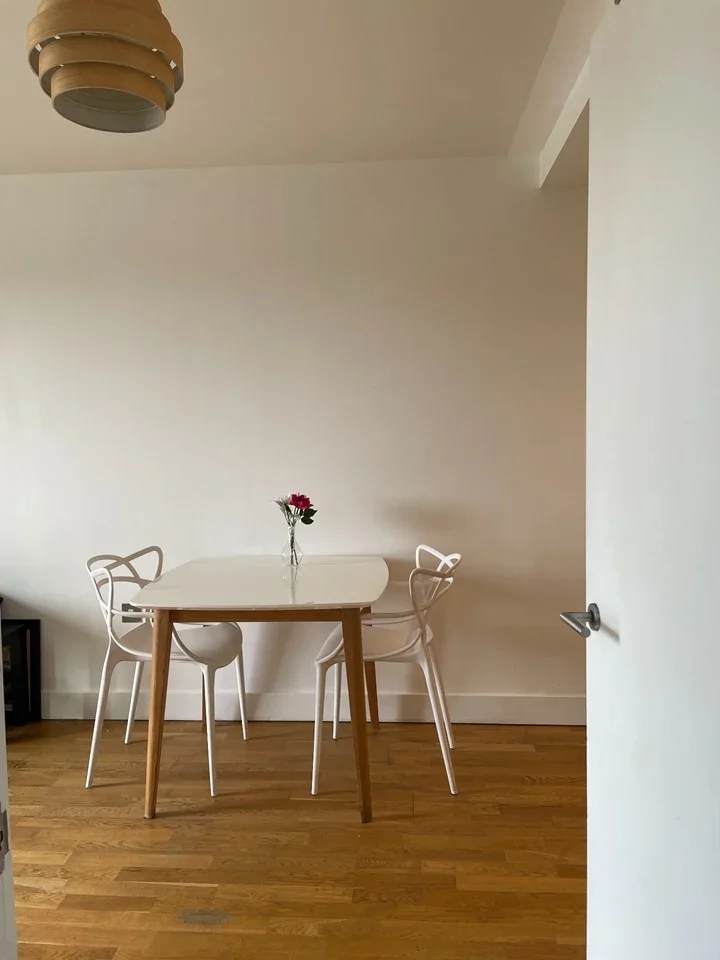 Flat Grand Depot Road in Greater London