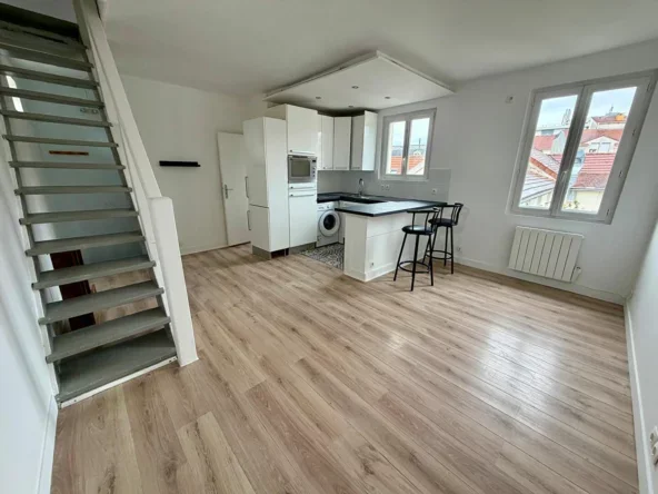 Flat Place Gabriel Péri in Nanterre