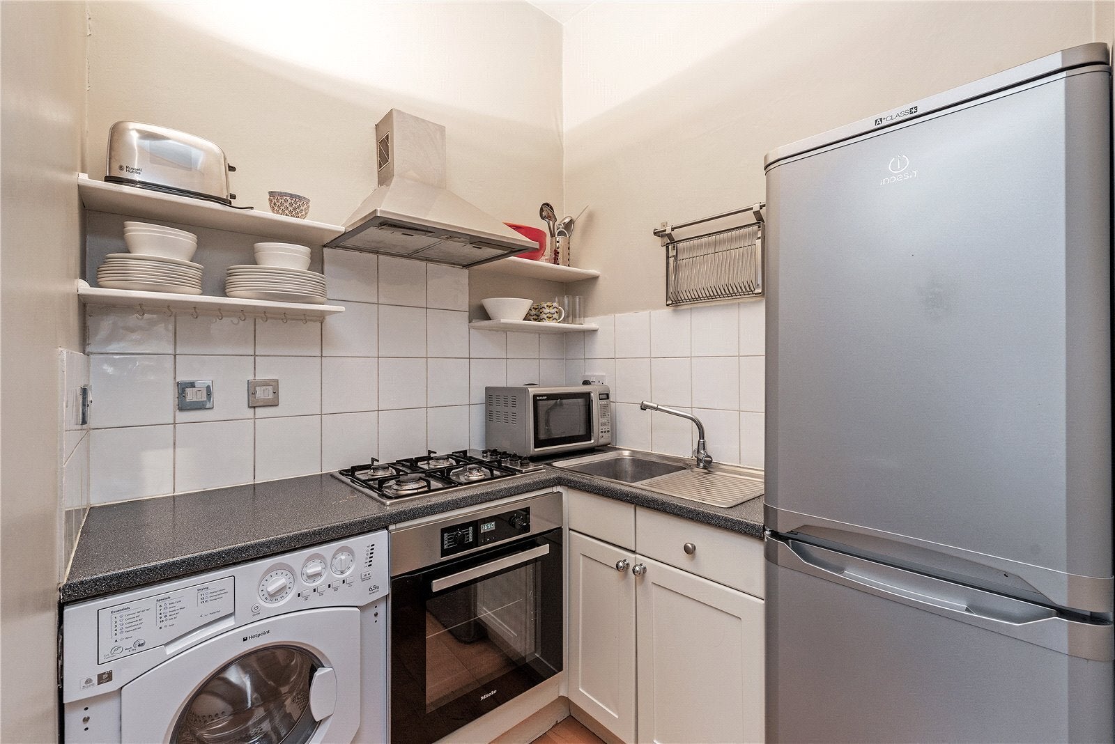 Flat Edbrooke Road in City of Westminster