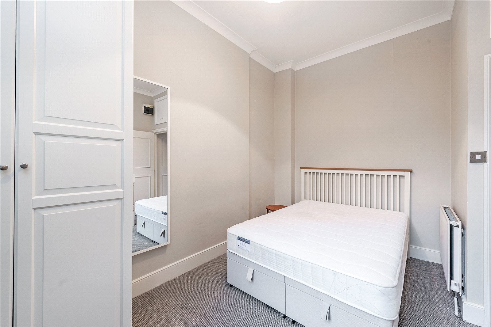 Flat Edbrooke Road in City of Westminster