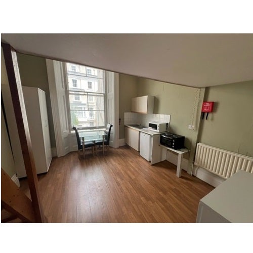 Room Leinster Square - Prince's Square in City of Westminster