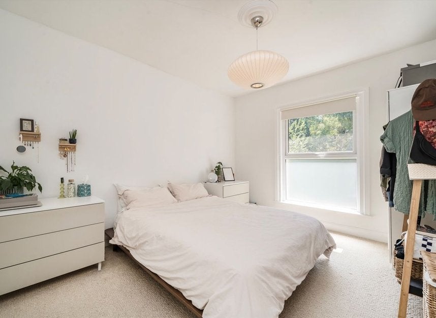 Flat Wellesley Road in Greater London