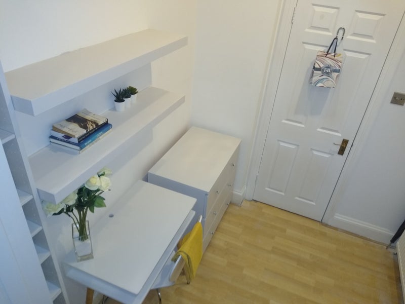 Room St. Gabriel's Road in Greater London