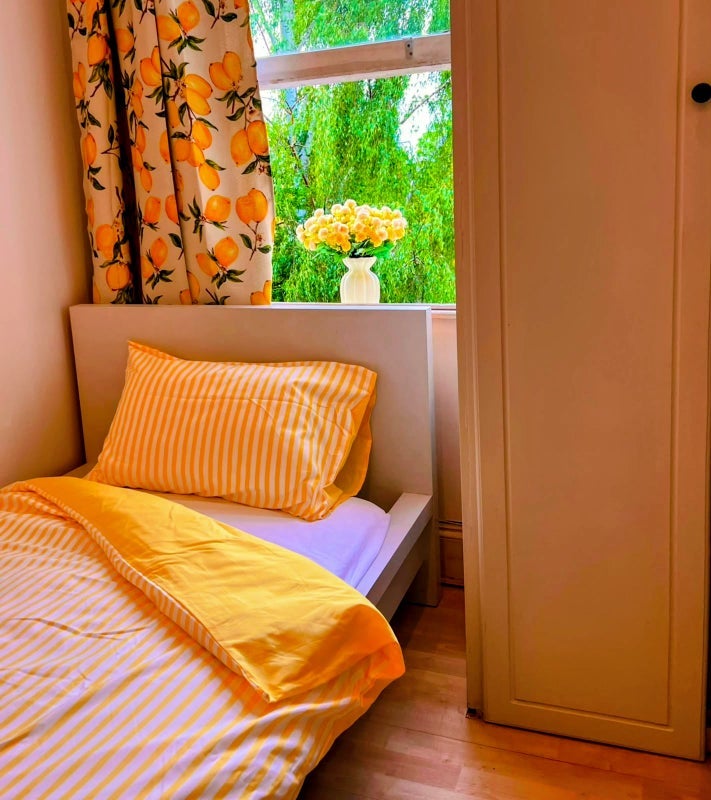 Room St. Gabriel's Road in Greater London
