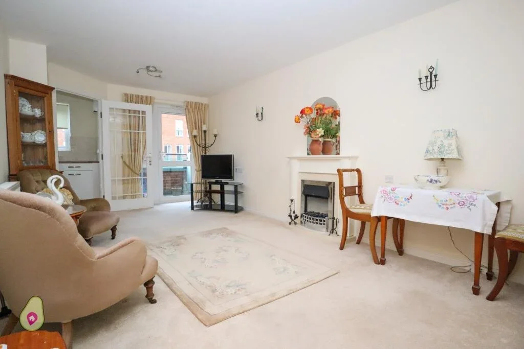 Flat Park Lane in Surrey Heath