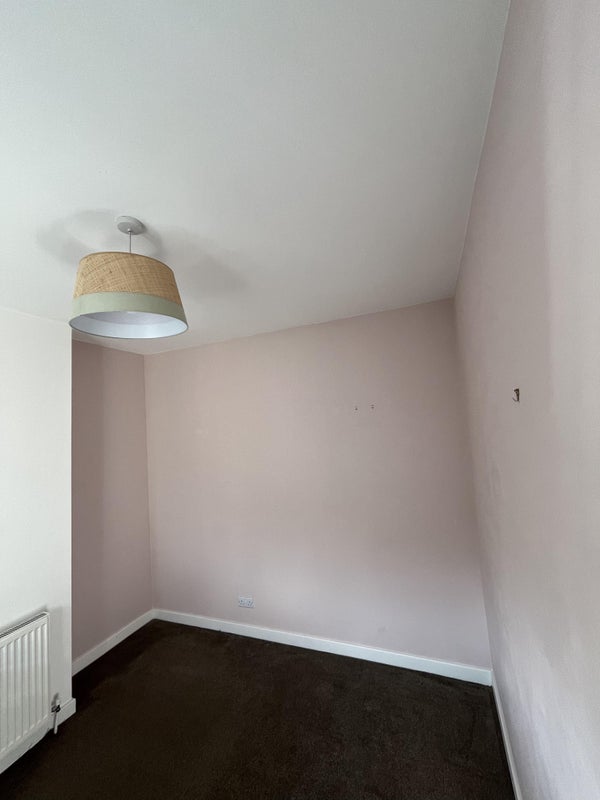 Room Whitehall Road in Bristol