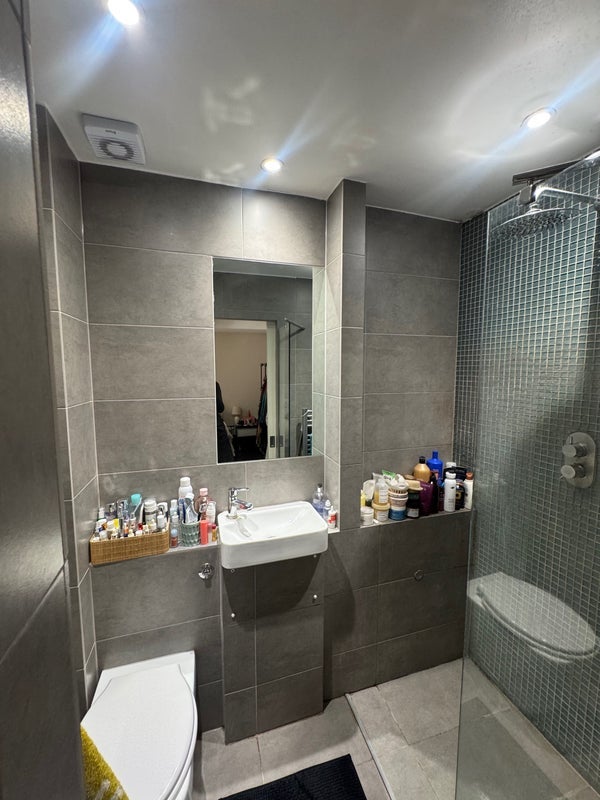Room Ongar Road in Greater London
