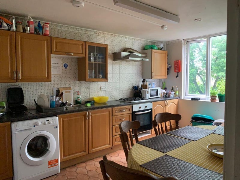Room Laxley Close in Greater London