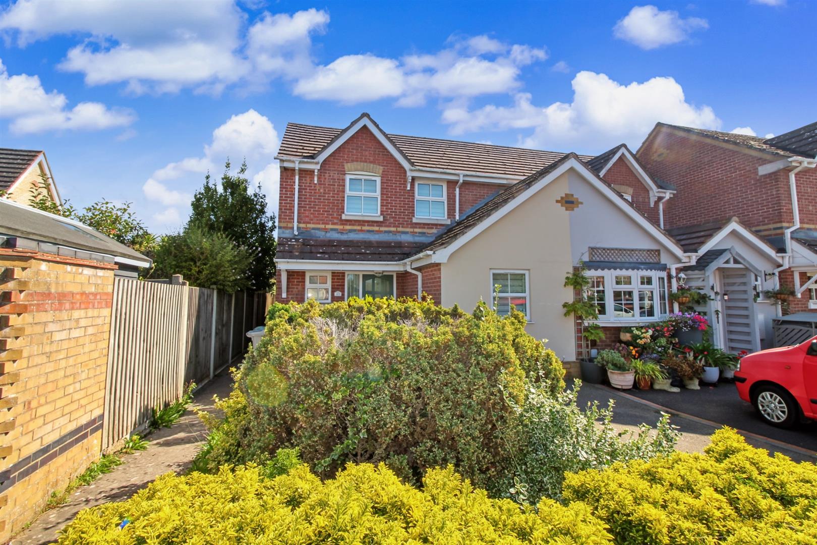 House Old Warren in Broadland