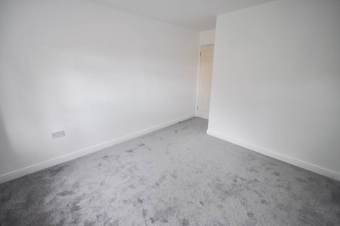 Flat Prebend Street in Bedford