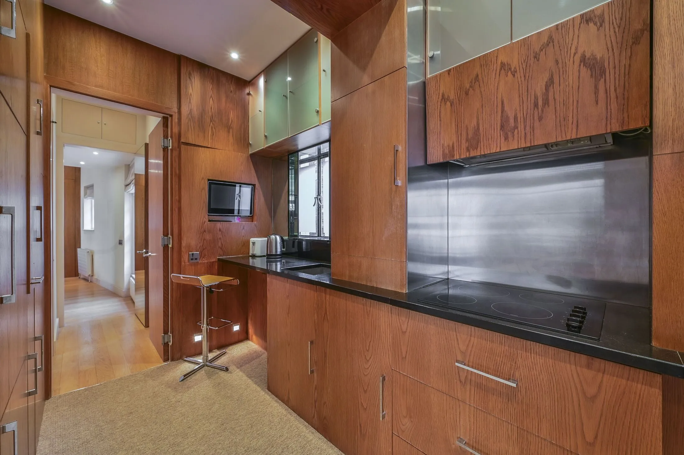Flat West Eaton Place in Greater London