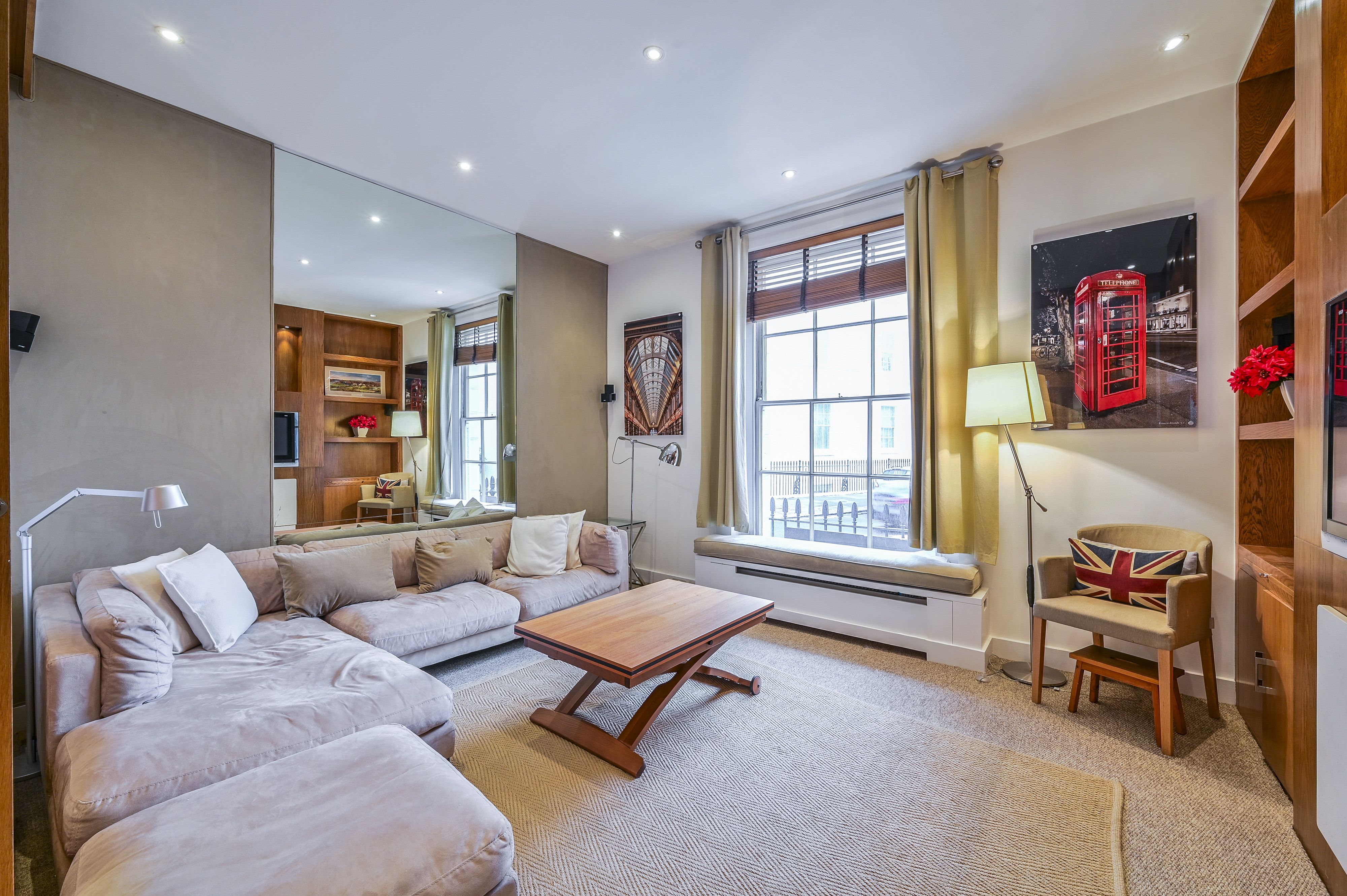 Flat West Eaton Place in Greater London