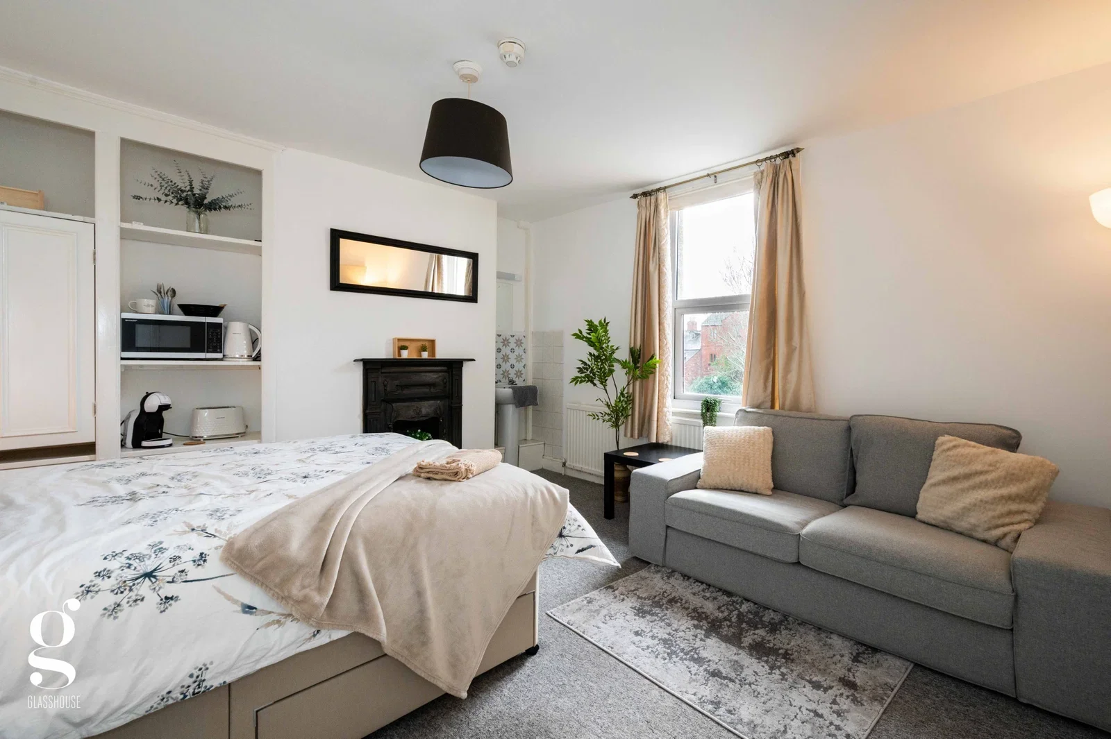 Room Whitecross Road in Hereford