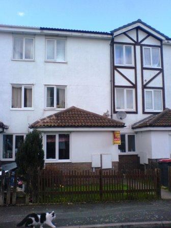 Room Shawfield Close in Madeley