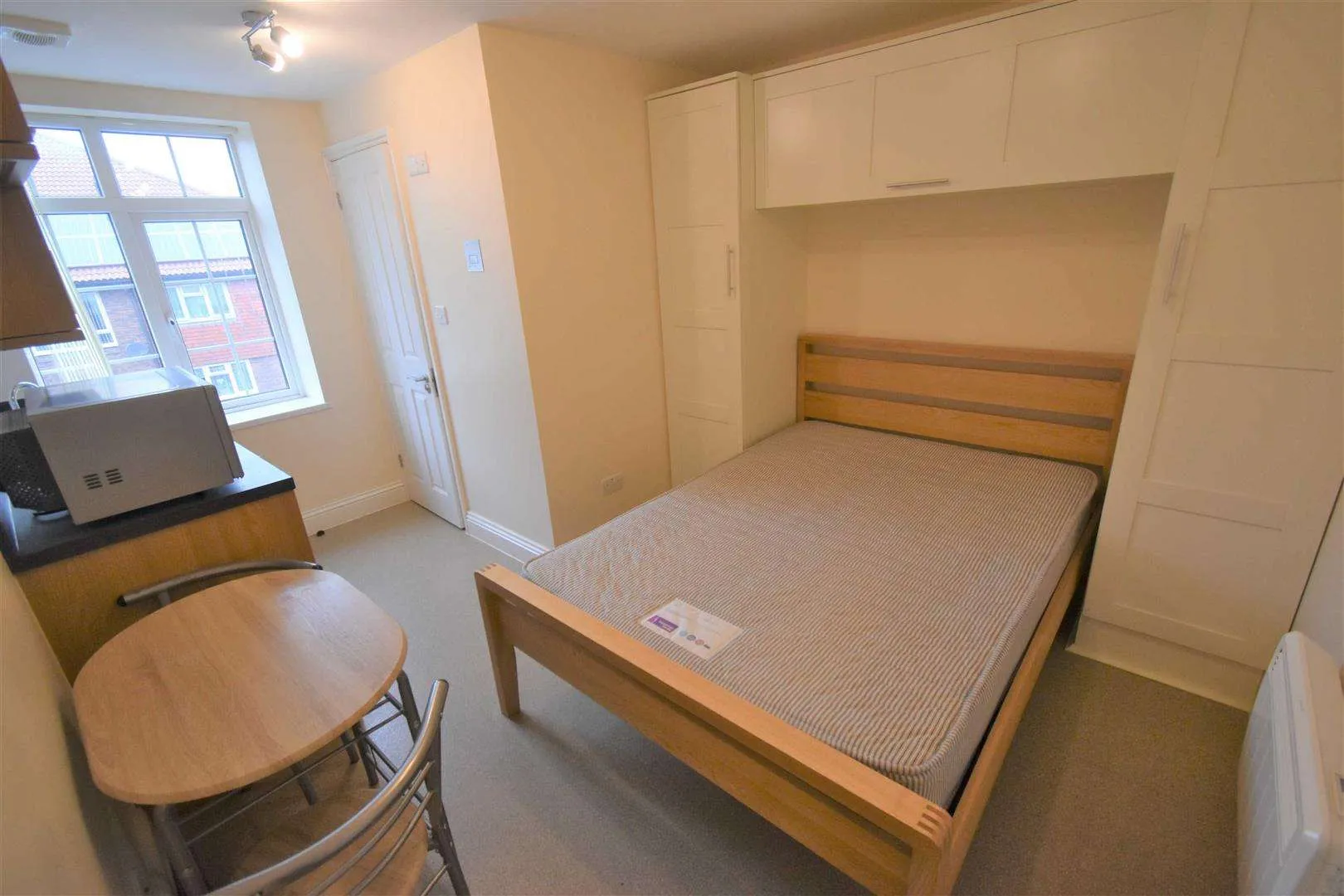 Flat Heath Street in Dartford