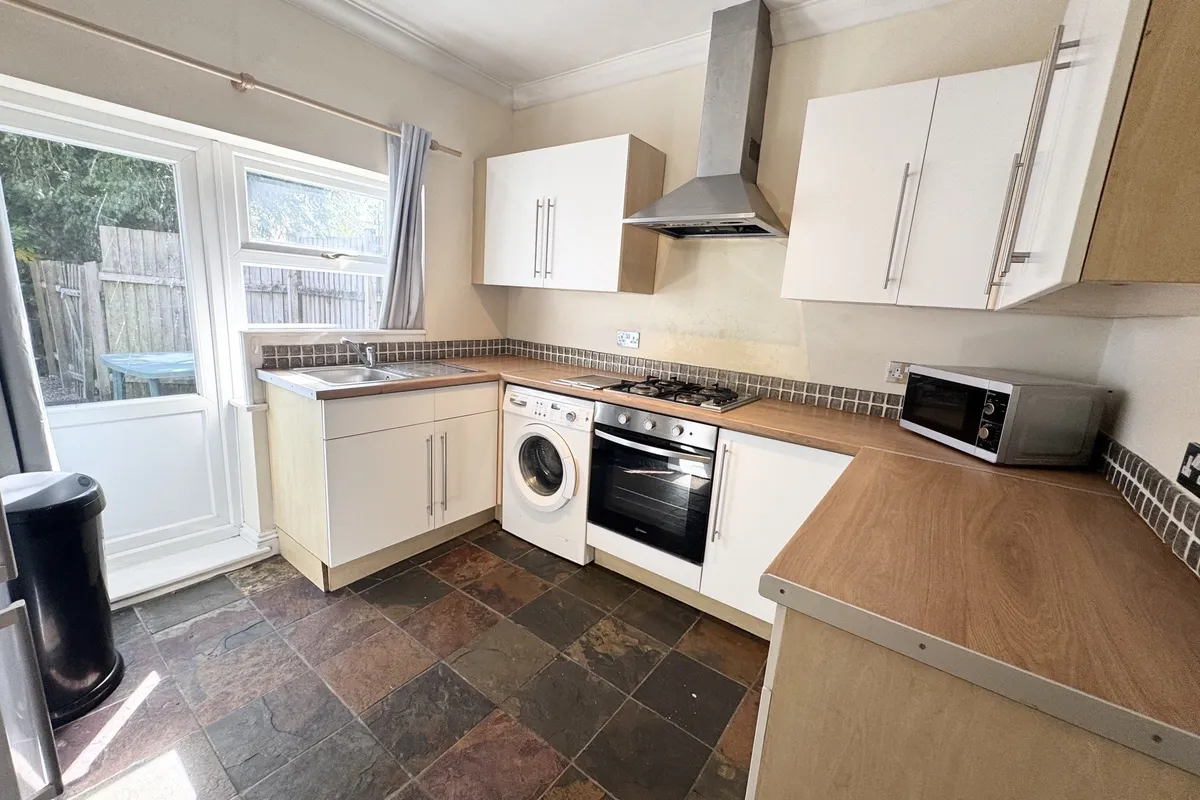 Flat Beechey Road in Bournemouth