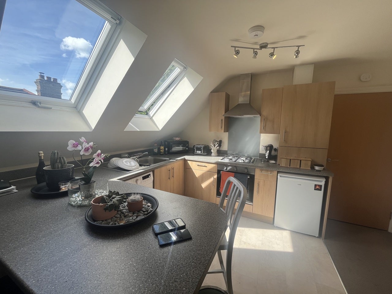Flat Iddesleigh Road in Bournemouth