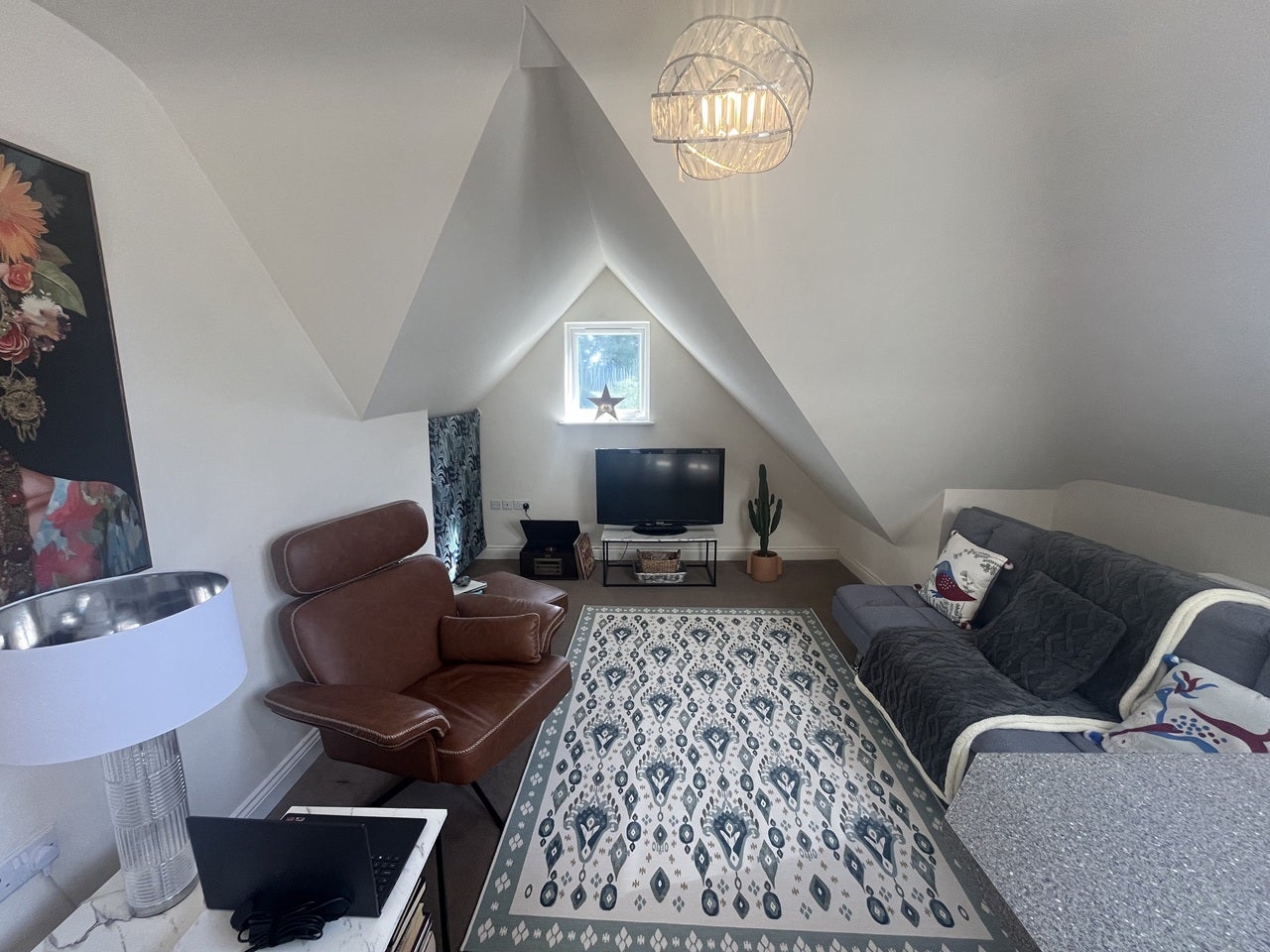 Flat Iddesleigh Road in Bournemouth