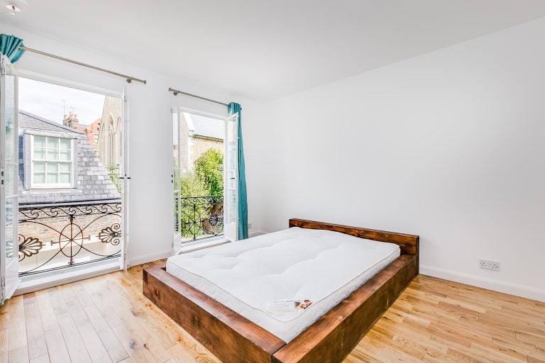 House Kynance Mews in Greater London