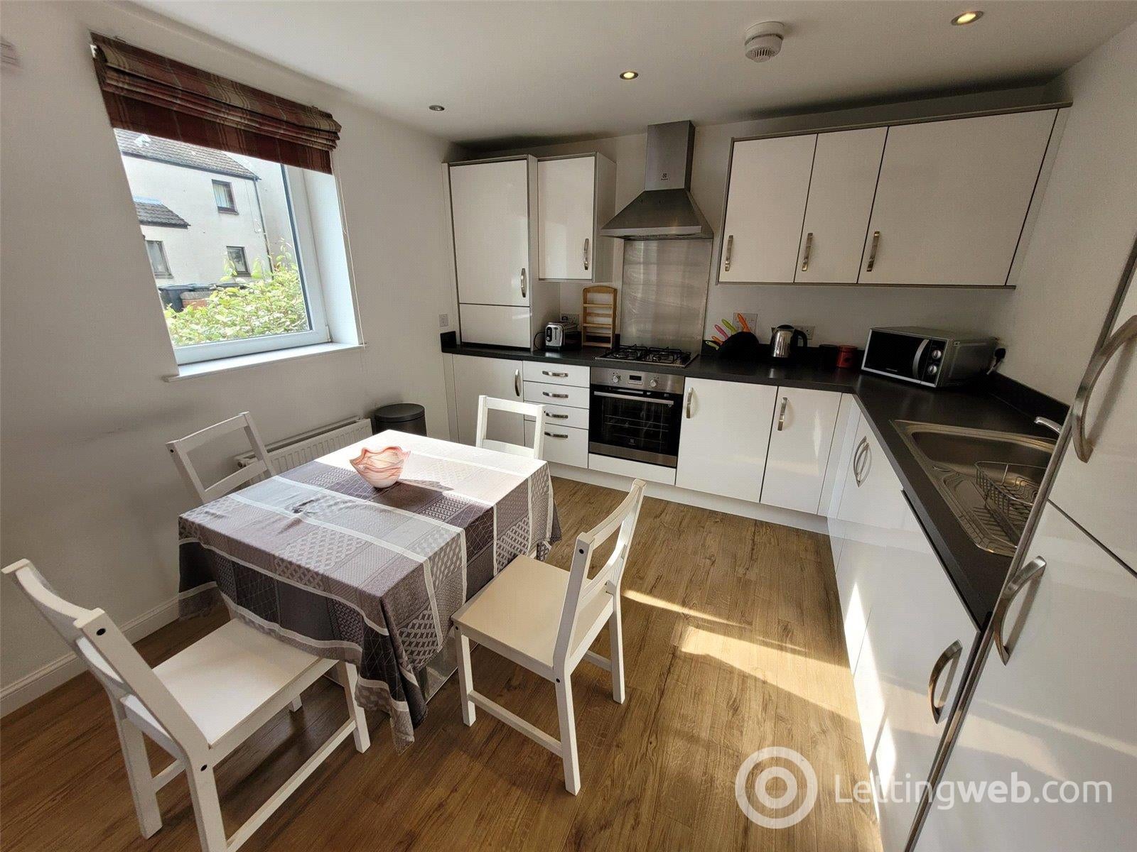 Flat Spencer Court in Aberdeen City