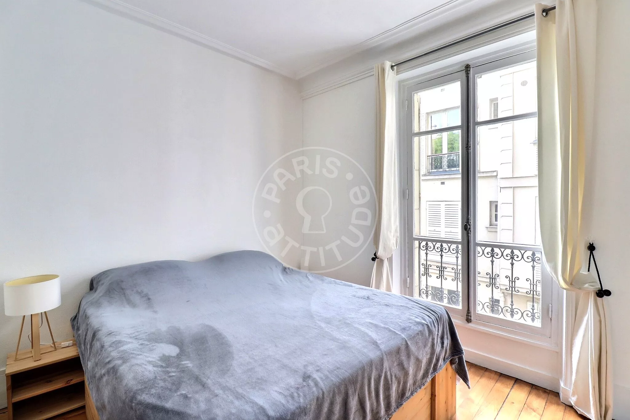 Flat Rue Lacépède in Paris