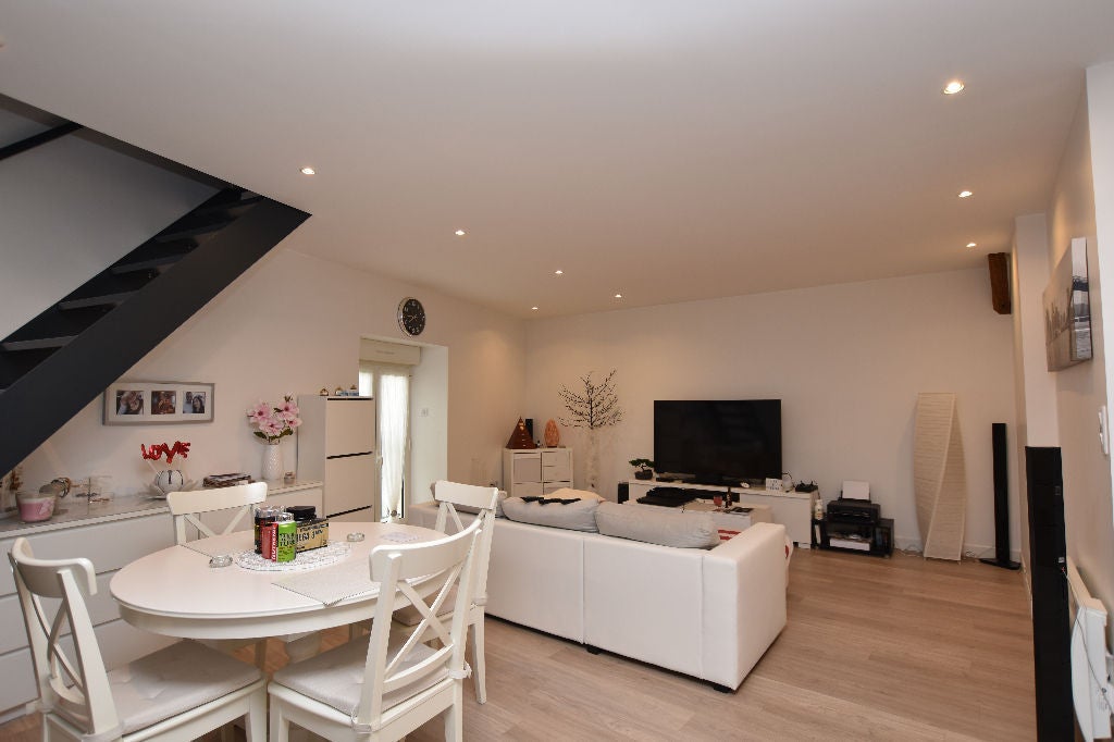 Appartement Chemin de la Justice à Grisy-Suisnes