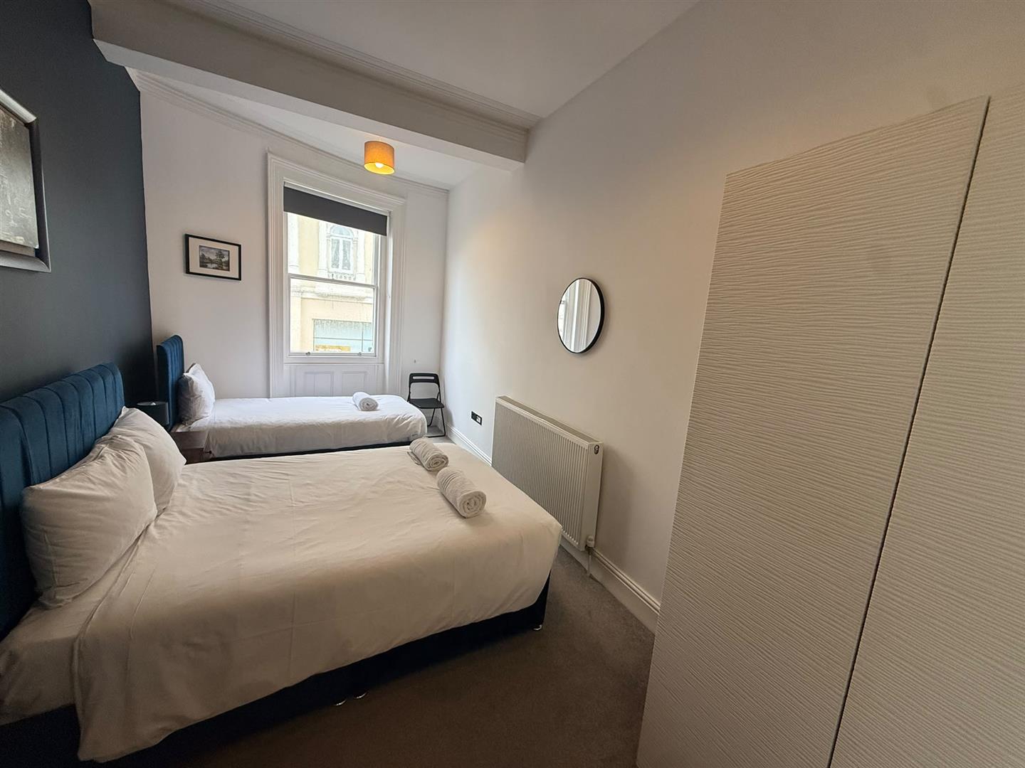 Room Western Road in Hove