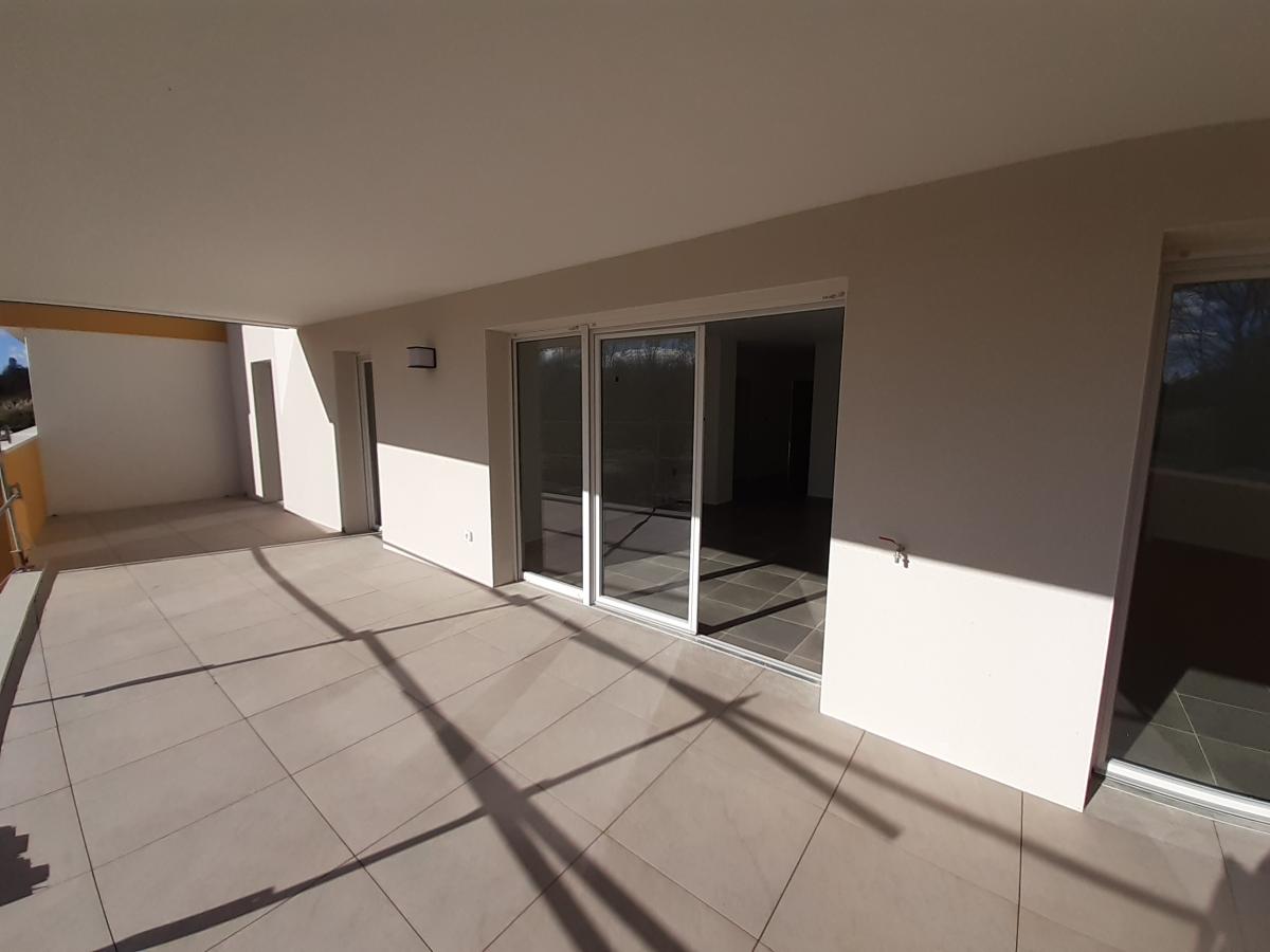 Flat Rue Esther Sénot in Saint-Cyprien