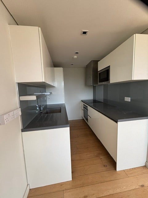 Flat Rochester Place in Greater London