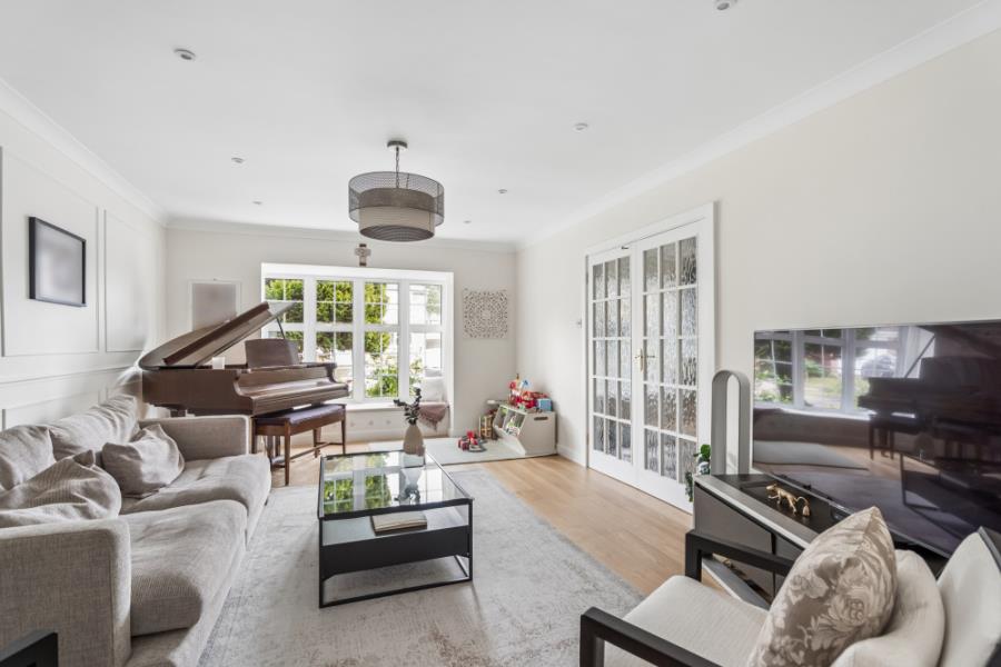 House Drysdale Close in Greater London