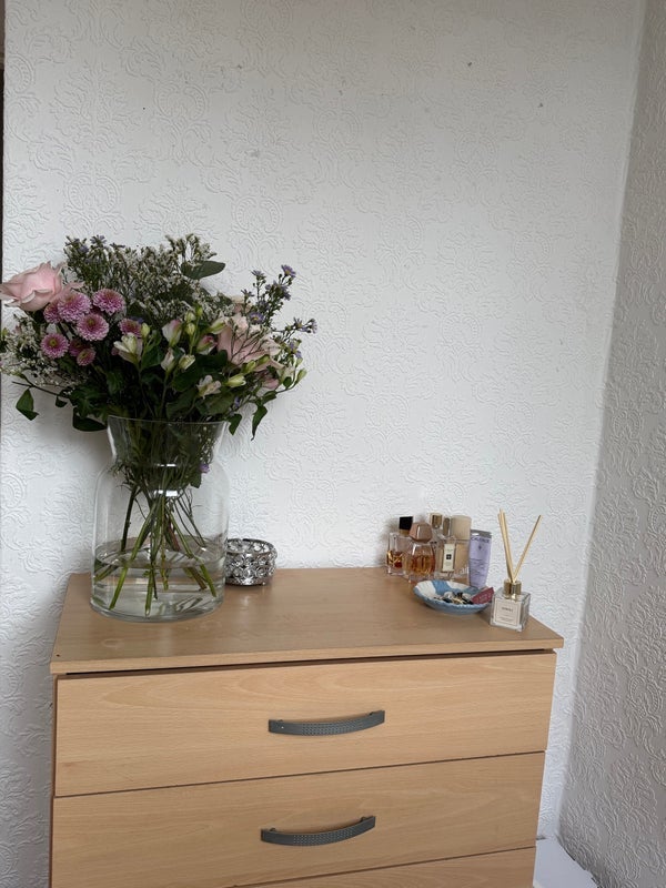 Room Gernon Road in Greater London