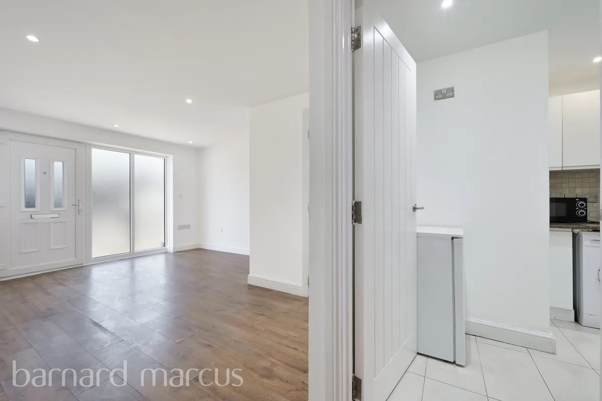 Room Venus Mews in Greater London