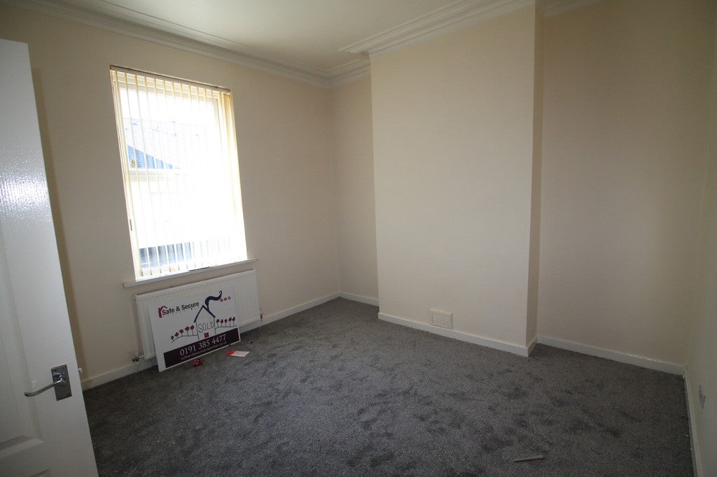 Flat Mortimer Street in Sunderland