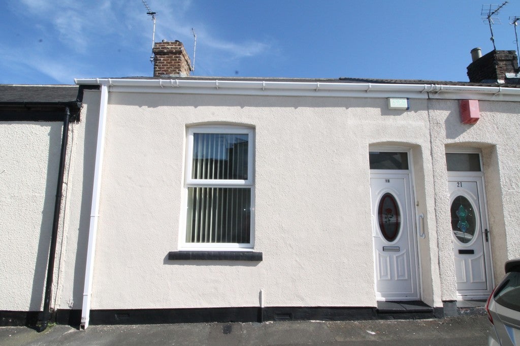 Flat Mortimer Street in Sunderland