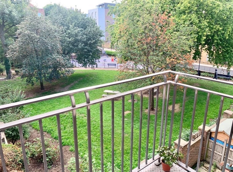 Room Haggerston Road in Greater London