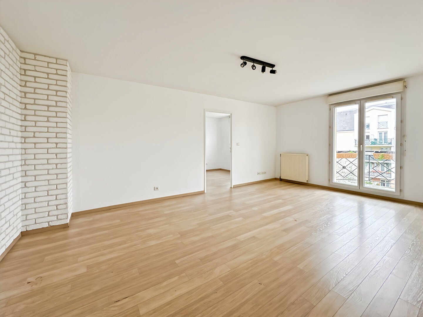 Flat Allée Antoine de Saint-Exupéry in Verneuil-sur-Seine