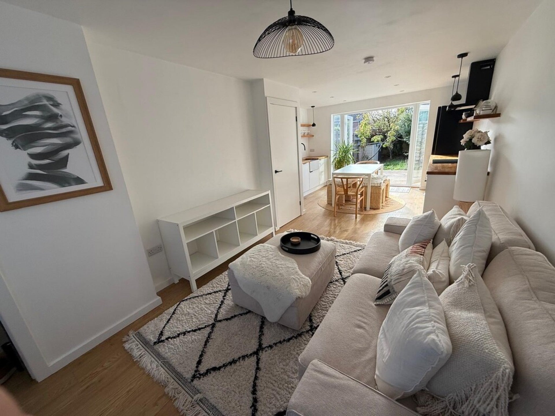House Dolphin Road in Adur