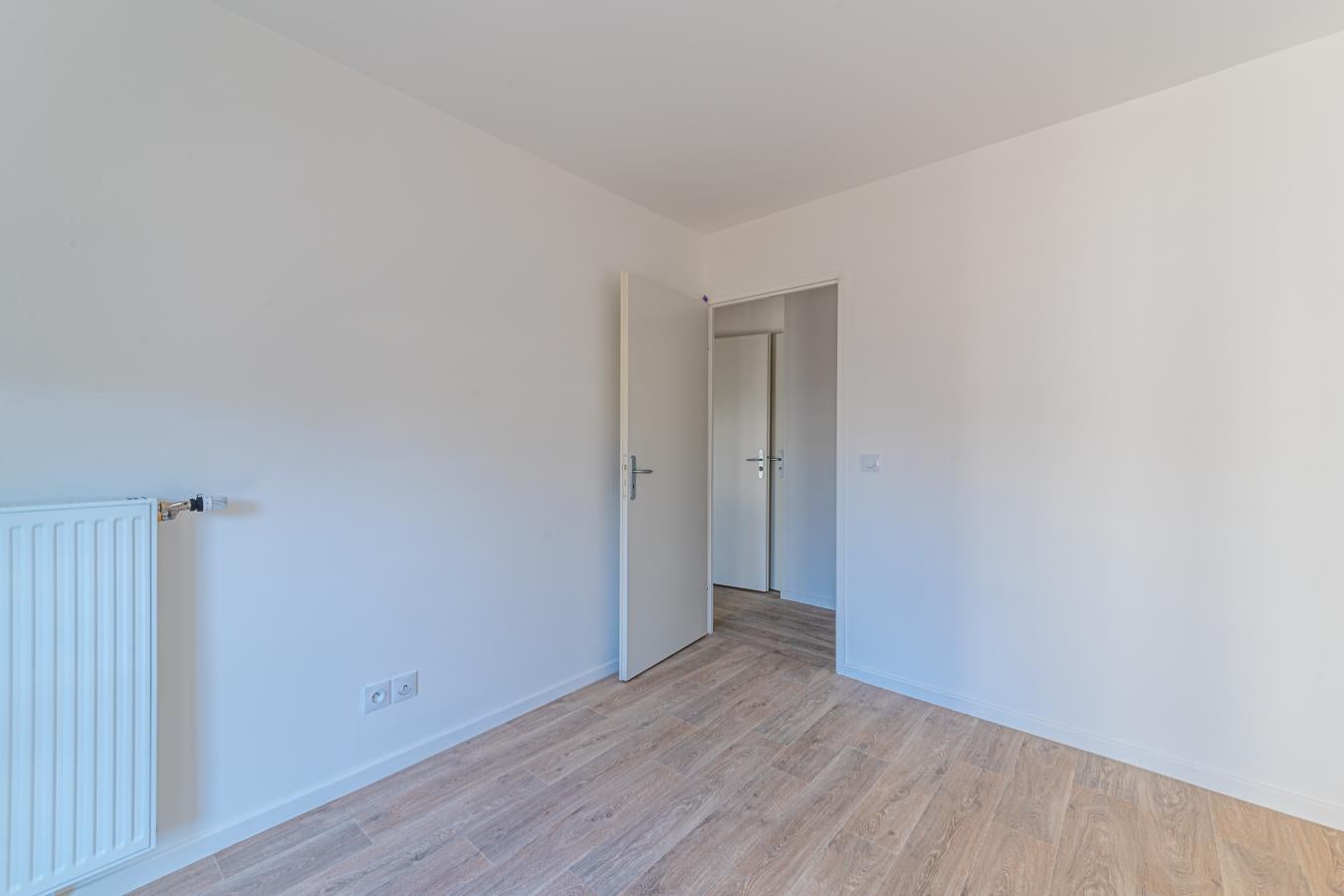 Flat Avenue Aristide Briand in Le Blanc-Mesnil
