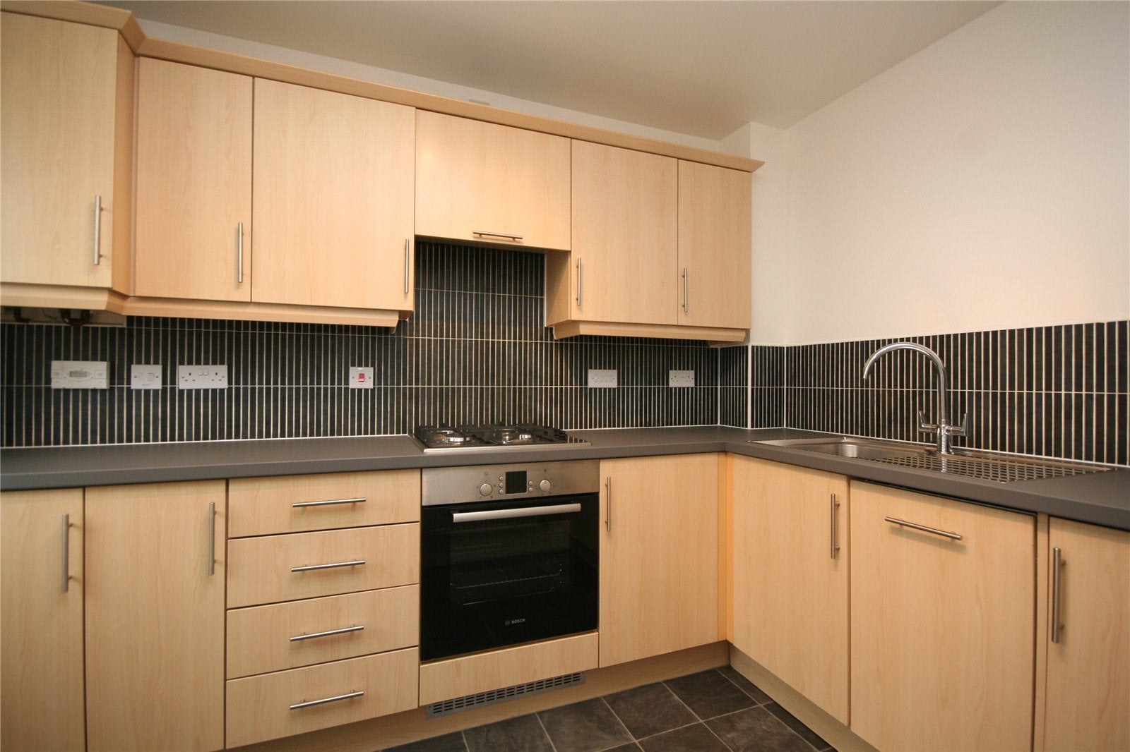 House Pillowell Close in Cheltenham